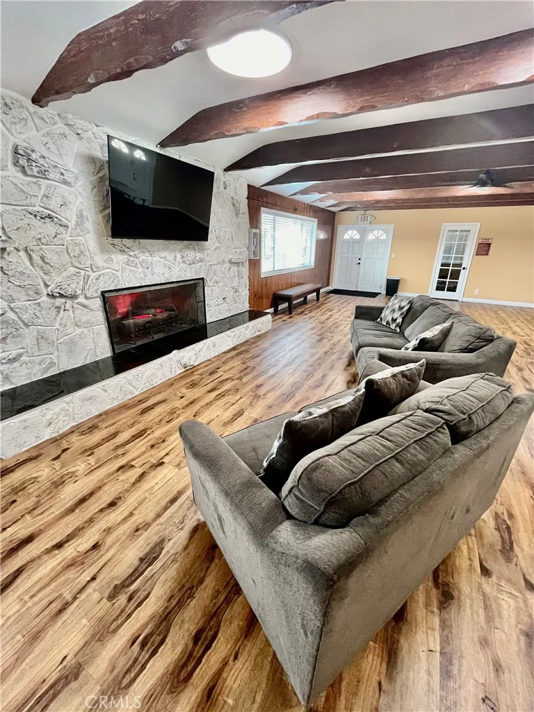 Additional image 93 of 1081 Arrow Hwy Unit 3, Azusa, CA 91702