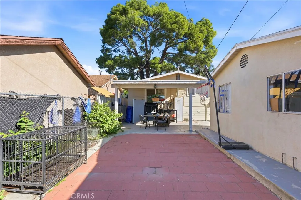 Additional image 30 of 1128 7th St, San Fernando, CA 91340