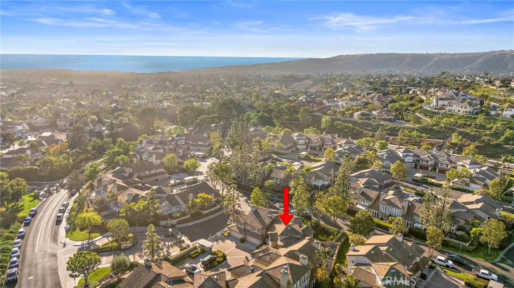 Property image for 14 Cameray Hts, Laguna Niguel, CA 92677