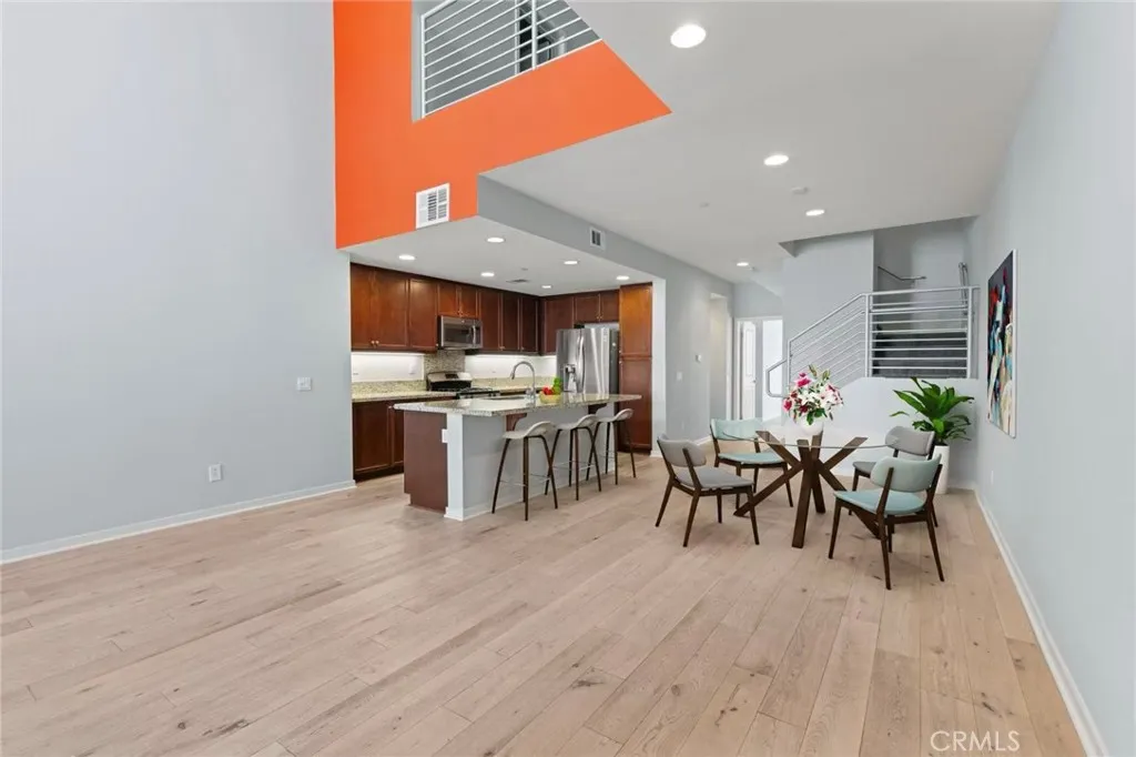 Additional image 3 of 543 Rockefeller, Irvine, CA 92612