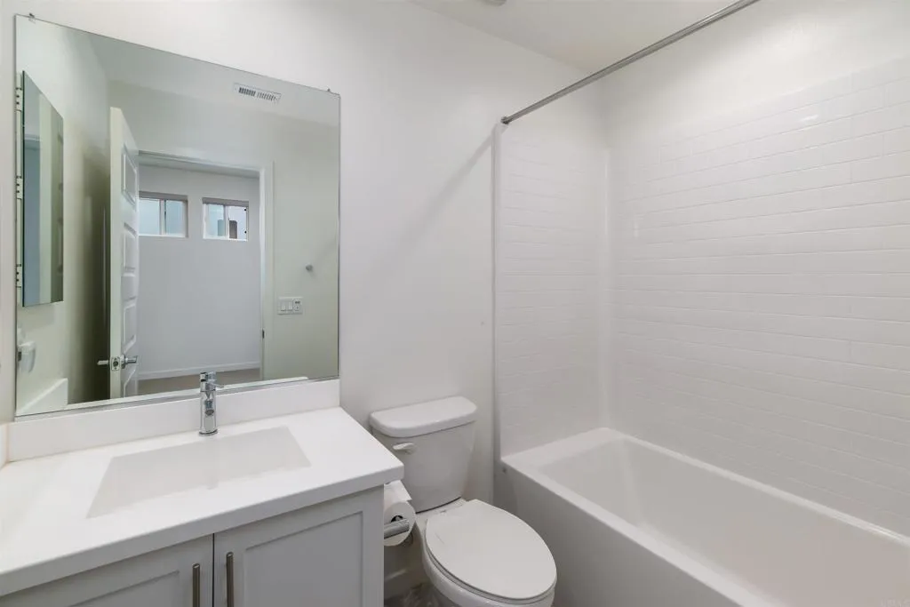 Additional image 61 of 6140 Colt Place Unit 104, Carlsbad, CA 92009