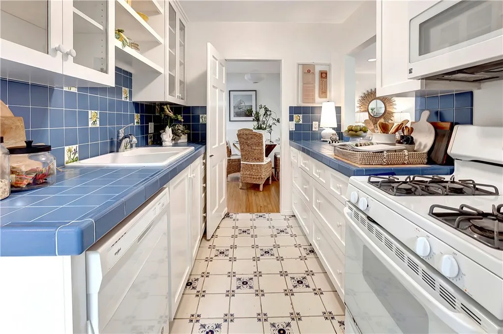 Additional image 9 of 924 Park Avenue, Laguna Beach, CA 92651