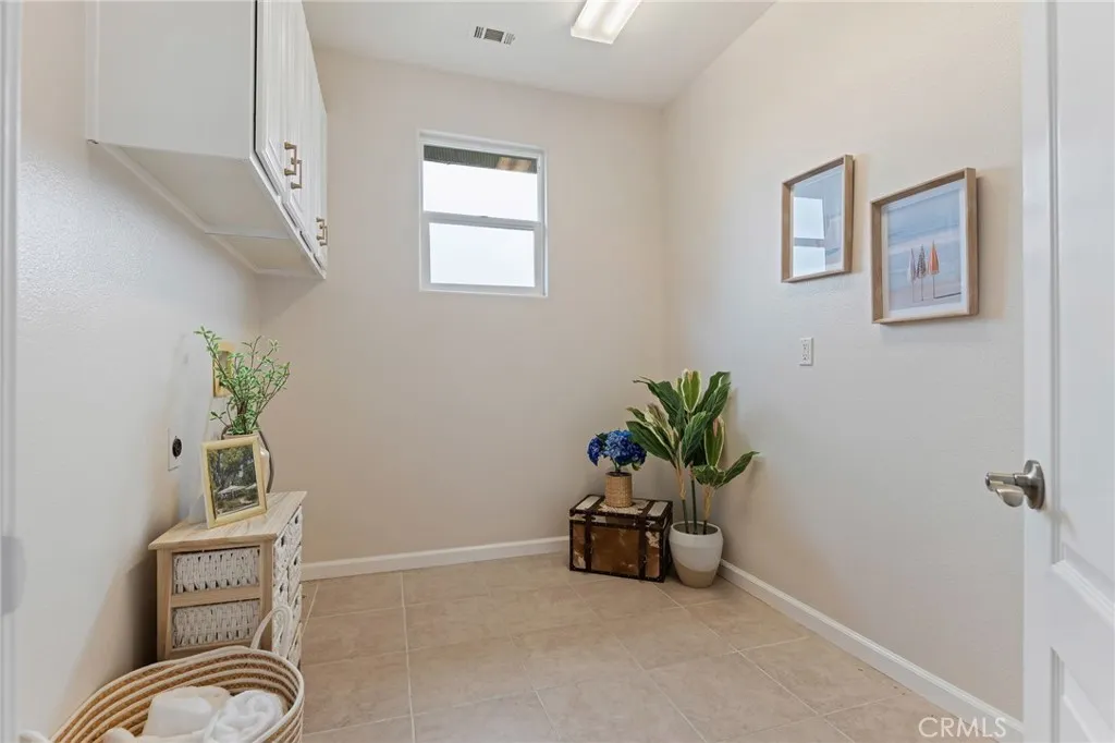 Additional image 21 of 9 Chamiso Dr, Los Alamos, CA 93440