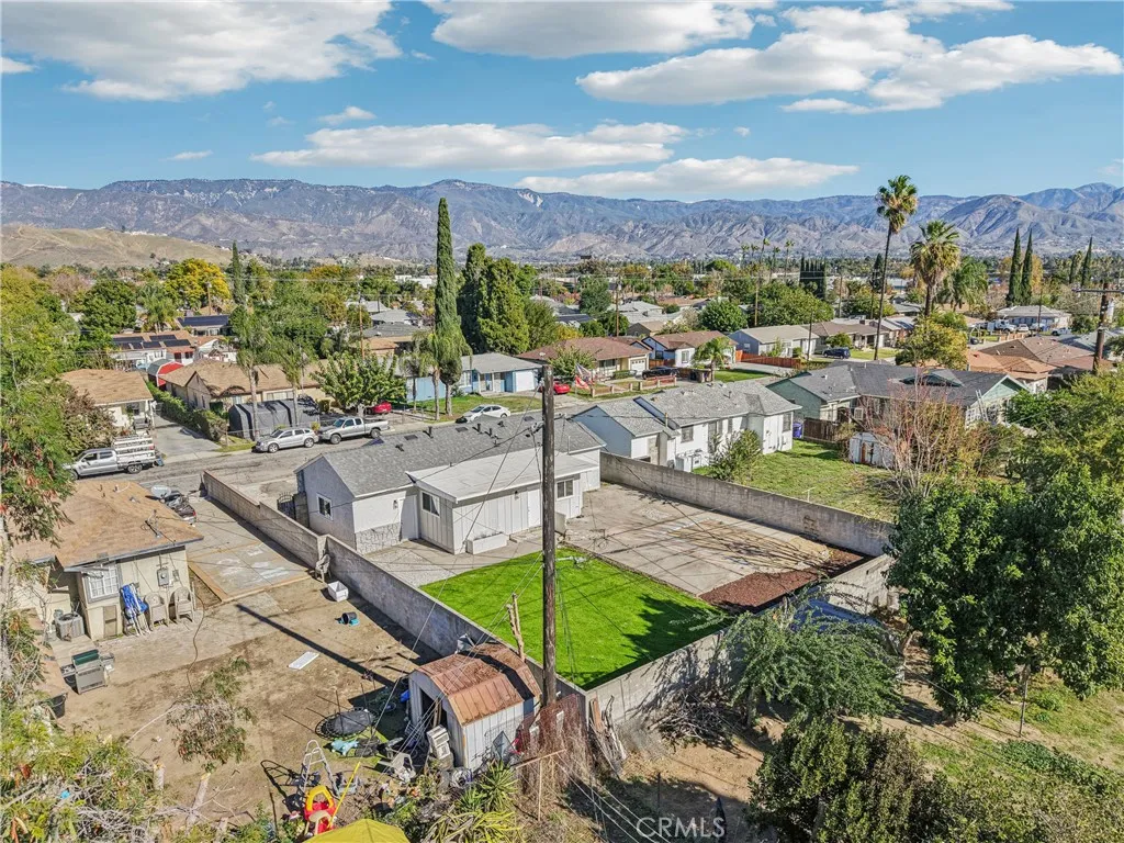 1221 Cummings Way, San Bernardino, CA 92411