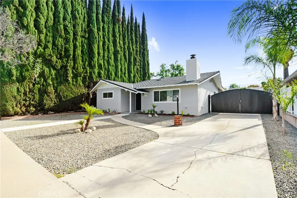 Additional image 3 of 946 W Kendall St, Corona, CA 92882