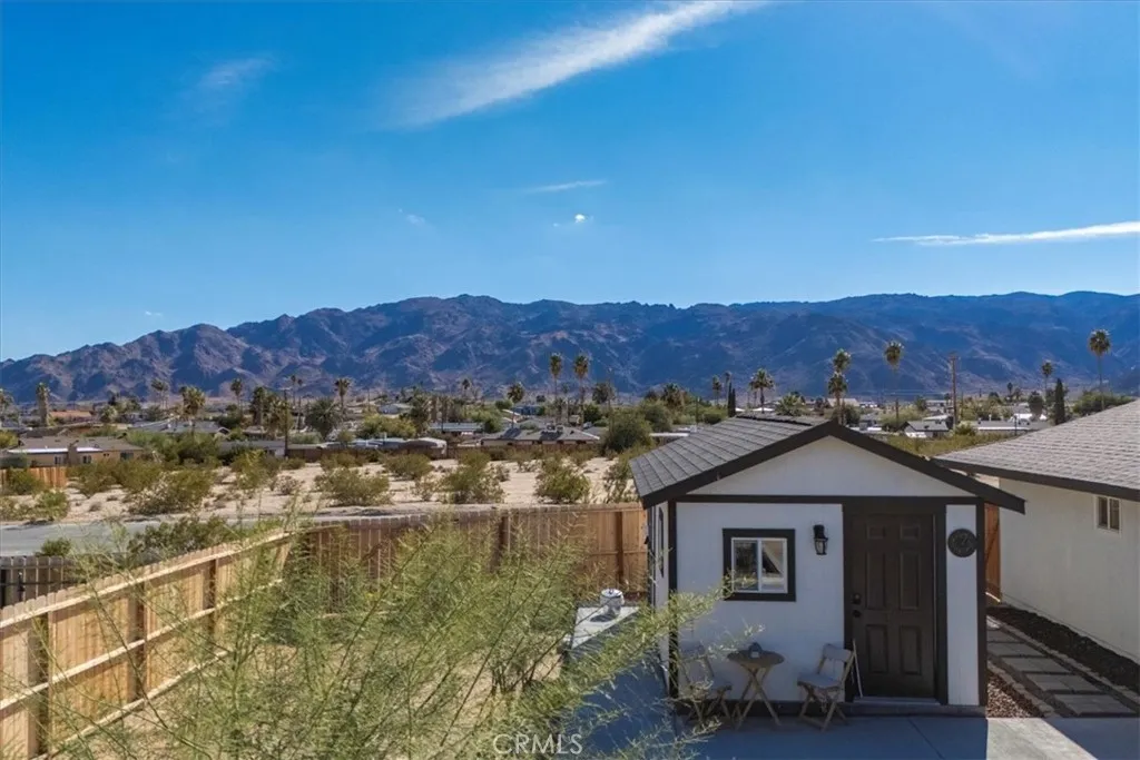 Additional image 81 of 5837 La Luna Avenue, 29 Palms, CA 92277