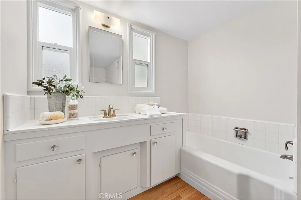 Additional image 21 of 1005 W 20th St, Santa Ana, CA 92706