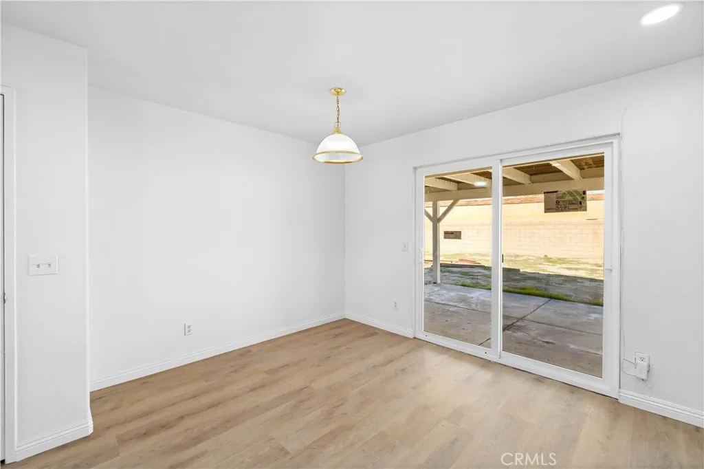 Additional image 40 of 555 Koufax Drive, Lancaster, CA 93535