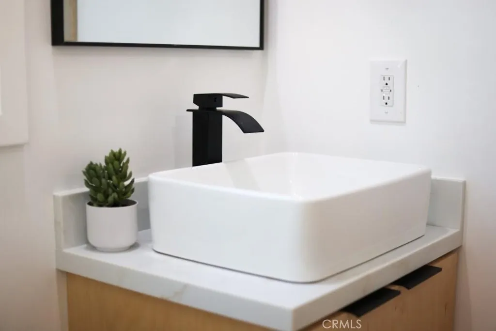 Additional image 53 of 11804 Atkinson Ave, Hawthorne, CA 90250