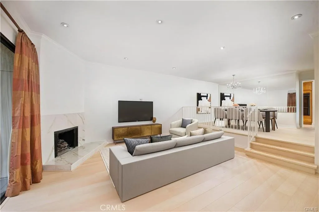 Additional image 3 of 5711 Owensmouth Avenue Unit 117, Woodland Hills, CA 91367