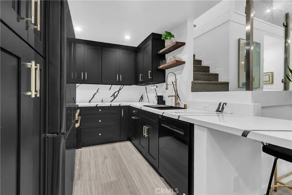 Additional image 4 of 9005 Cynthia St Unit 317, West Los Angeles, CA 90069