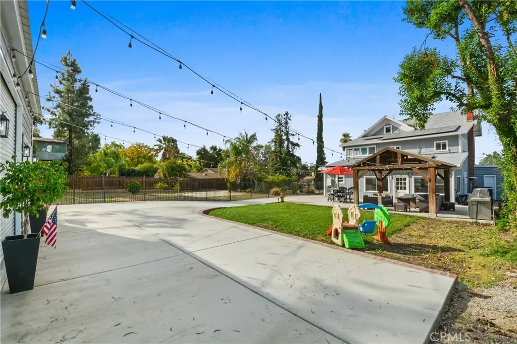 Additional image 85 of 1033 W Palm Avenue, Redlands, CA 92373