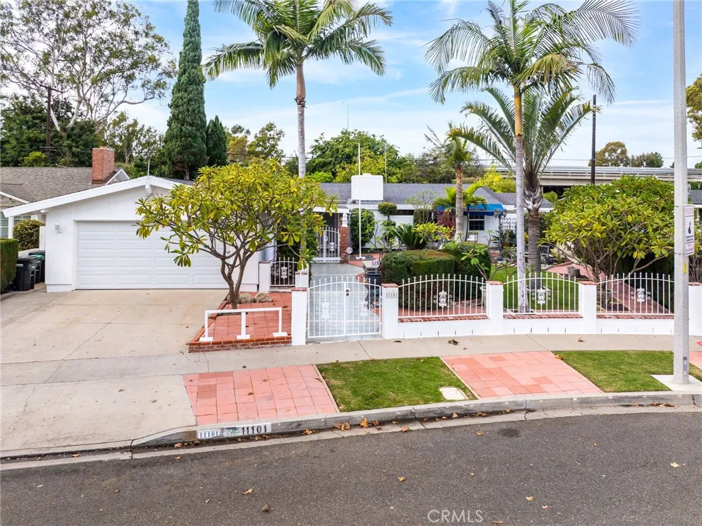 Additional image 79 of 11101 Martha Ann Drive, Rossmoor, CA 90720