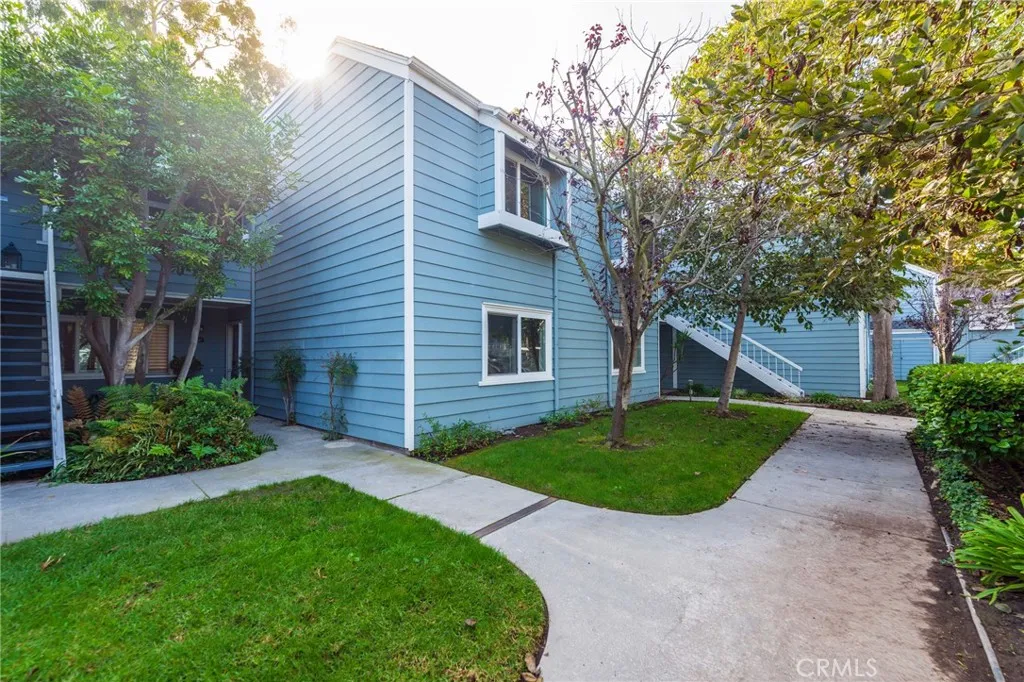 Additional image 29 of 6020 Bixby Village Dr Unit 63, Long Beach, CA 90803