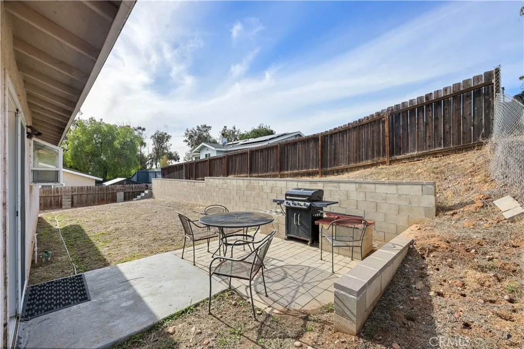 Additional image 31 of 5690 Cervantes Ave, San Diego, CA 92114