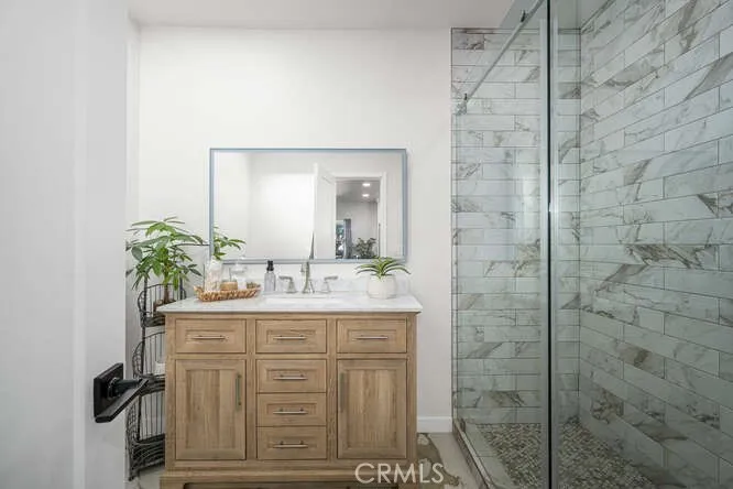 Additional image 89 of 6044 Northside Drive, East Los Angeles, CA 90022