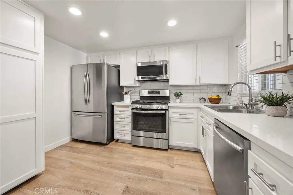 Additional image 9 of 23502 Cambridge Rd Unit 306, Yorba Linda, CA 92887