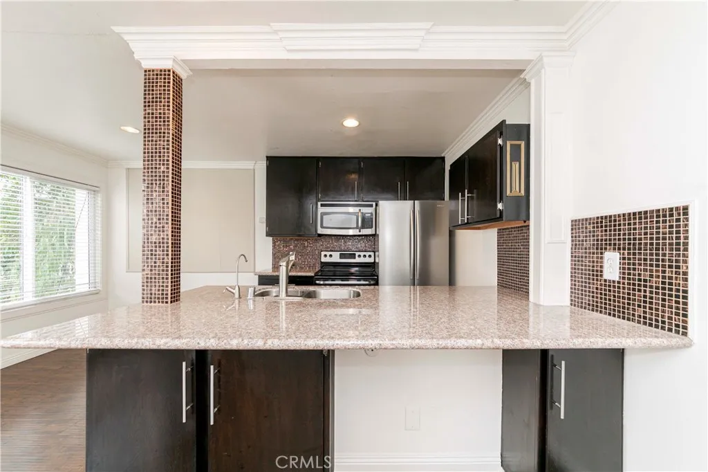 Additional image 3 of 525 S Ardmore Avenue Unit 336, Los Angeles, CA 90020