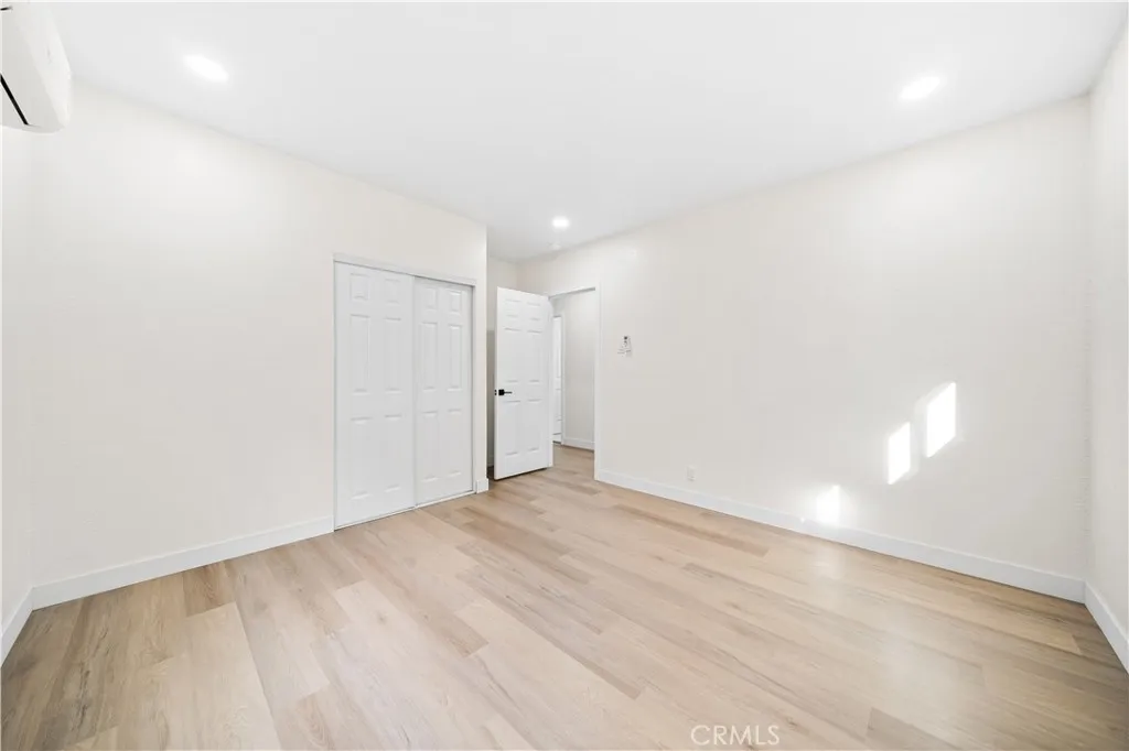 Additional image 63 of 713 Flower Ave, Venice, CA 90291