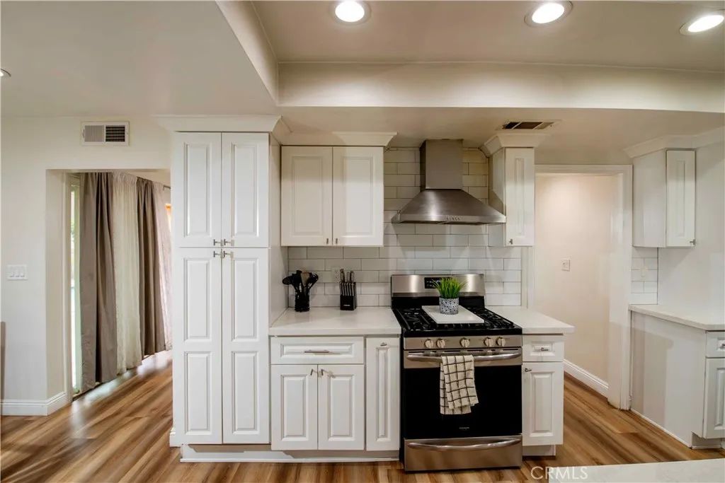 Additional image 10 of 11968 Rossiter Pl, Sylmar, CA 91342