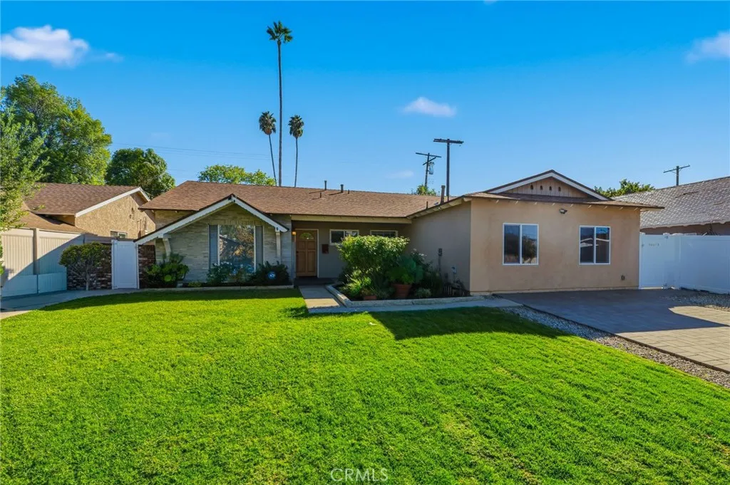 Additional image 3 of 23010 Hartland, West Hills, CA 91307