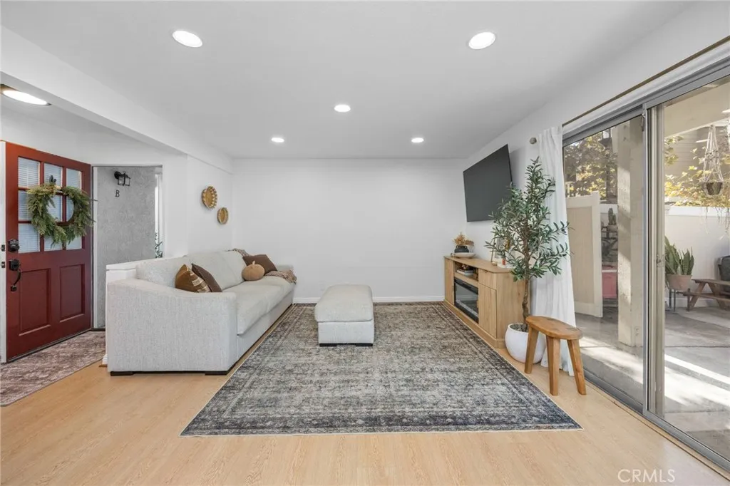 Additional image 9 of 26212 Los Viveros Unit 215, Mission Viejo, CA 92691