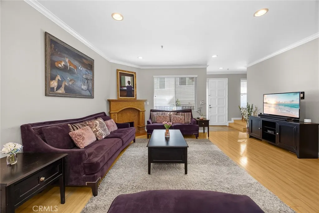 Additional image 6 of 101 S Verdugo Road Unit E, Glendale, CA 91205