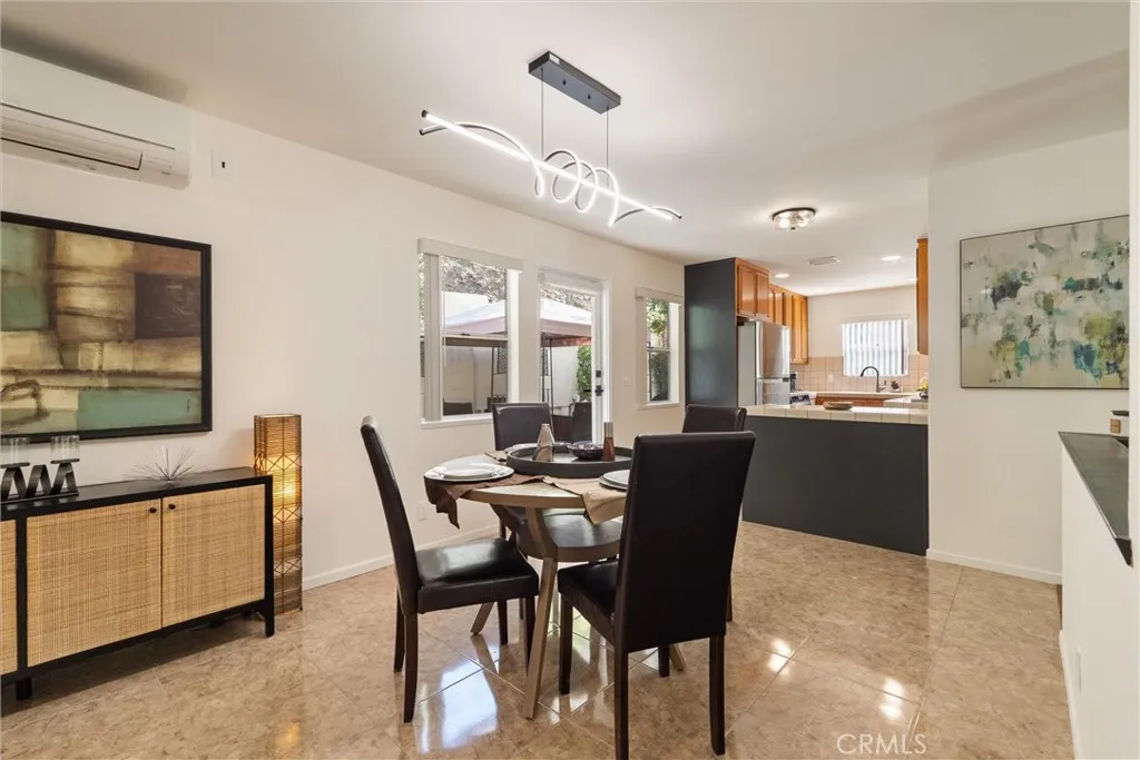 Additional image 10 of 4558 Jessica Dr, Los Angeles, CA 90065