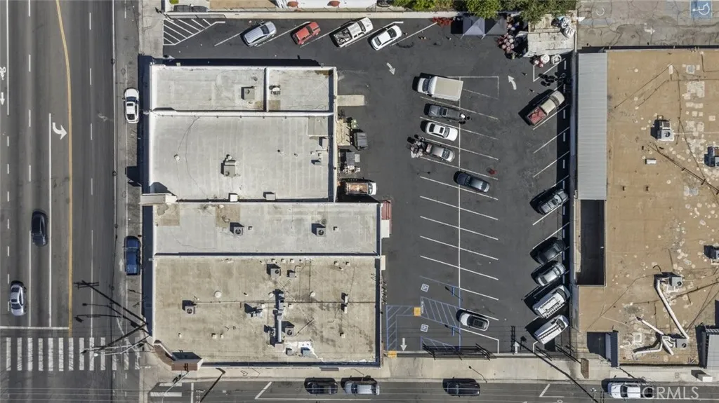 Additional image 53 of 12061 Strathern Street, North Hollywood, CA 91605