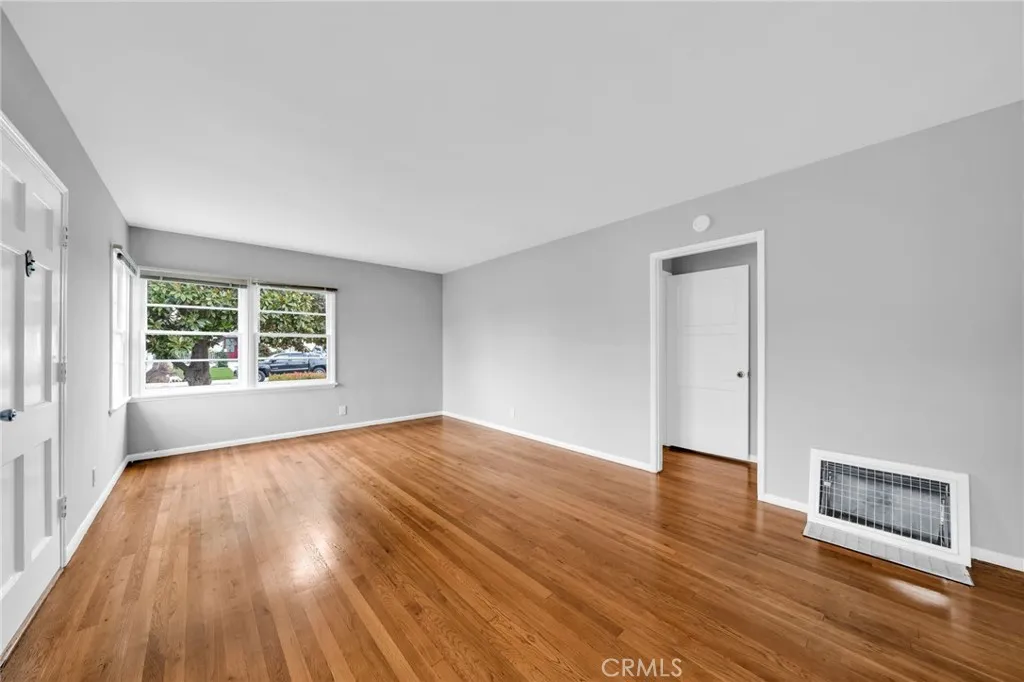 Additional image 46 of 8301 Reading Avenue, Los Angeles, CA 90045