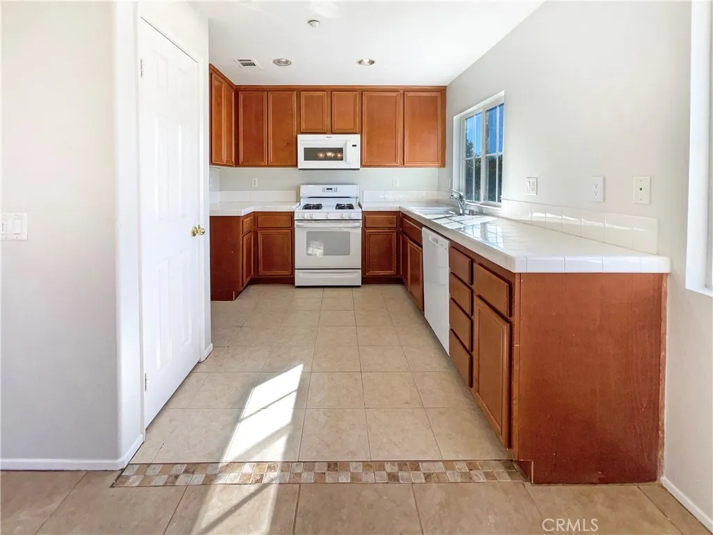 Additional image 19 of 15601 Lasselle Street Unit 10, Moreno Valley, CA 92551