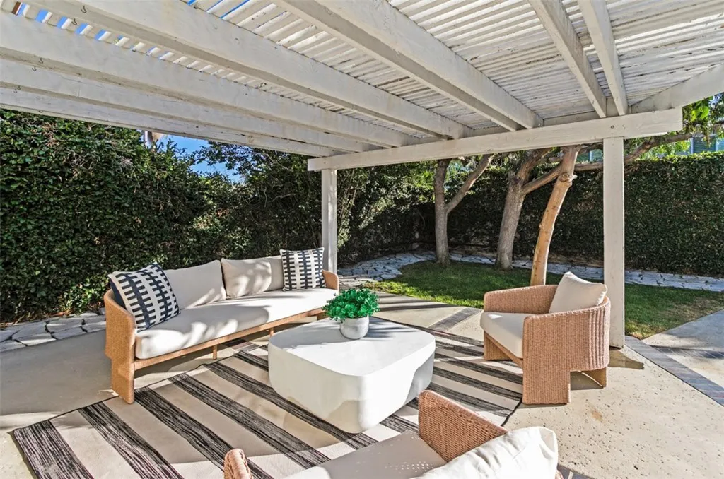 Additional image 34 of 9882 Kings Canyon Dr, Huntington Beach, CA 92646