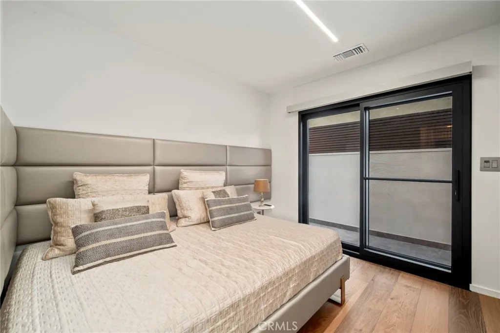 Additional image 62 of 985 Begonia Avenue, Costa Mesa, CA 92626