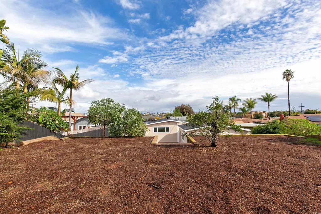 Additional image 141 of 3840 Tomahawk Lane, San Diego, CA 92117