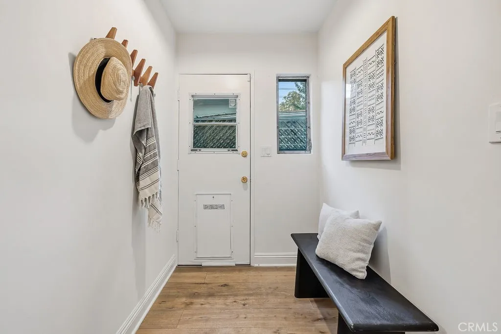 Additional image 104 of 5725 Rhodes Avenue, Valley Village, CA 91607