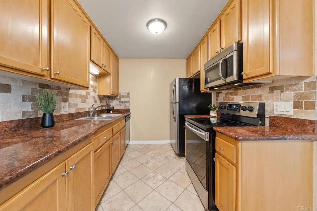 Additional image 6 of 9860 Dale Avenue Unit D2, Spring Valley, CA 91977