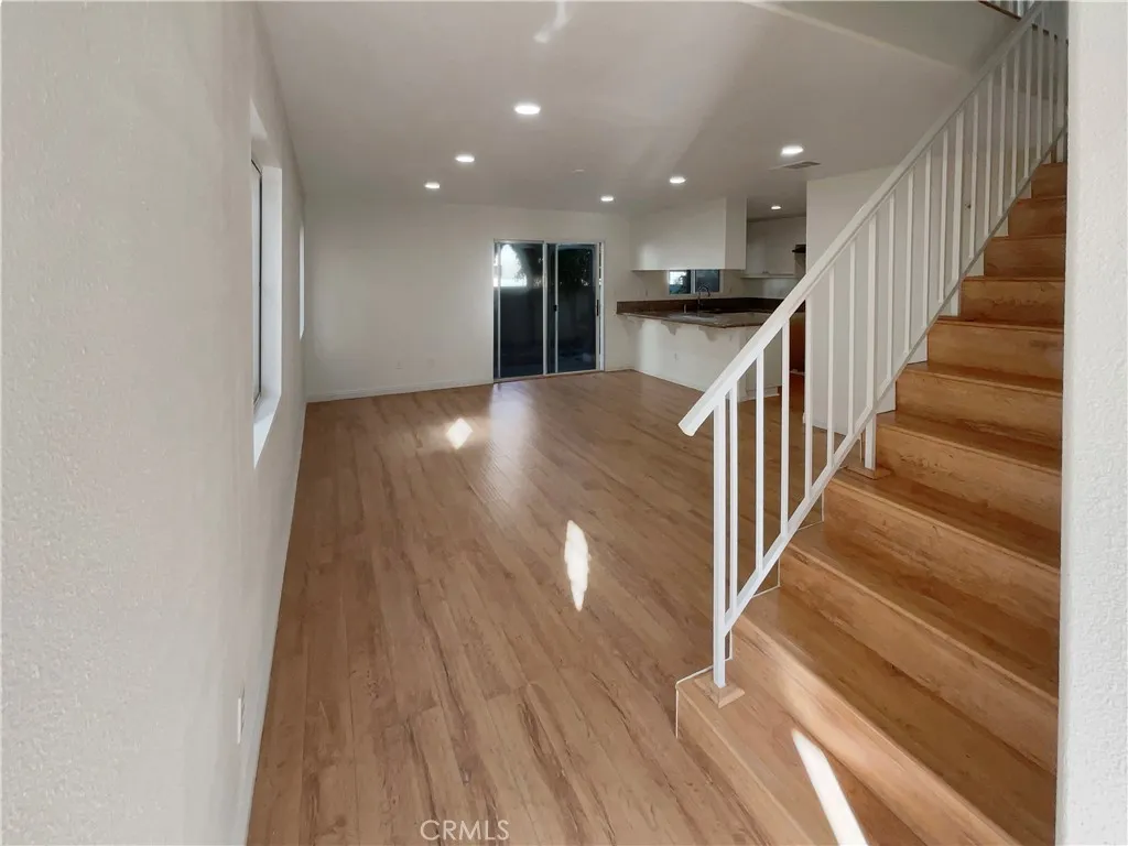 Additional image 10 of 3247 Garden Ln, Hawthorne, CA 90250