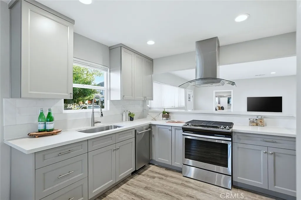 Additional image 14 of 5990 E El Paseo, Long Beach, CA 90815