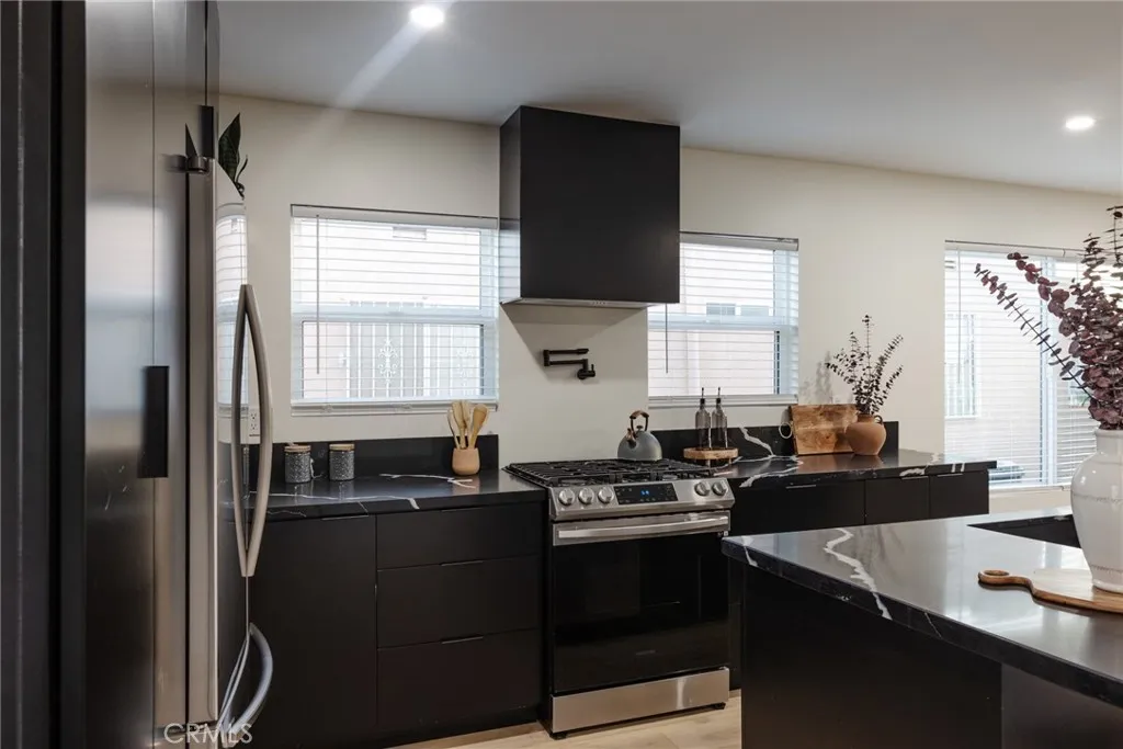 Additional image 91 of 6418 3rd Avenue, Los Angeles, CA 90043