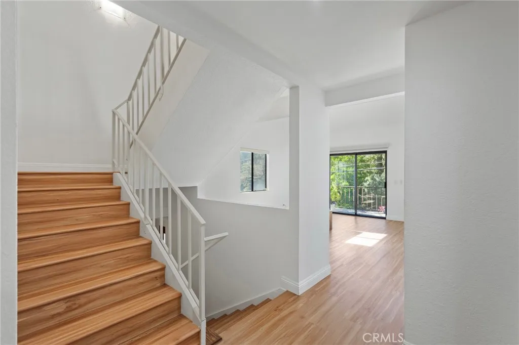 Additional image 21 of 1832 Redcliff Street, Los Angeles, CA 90026