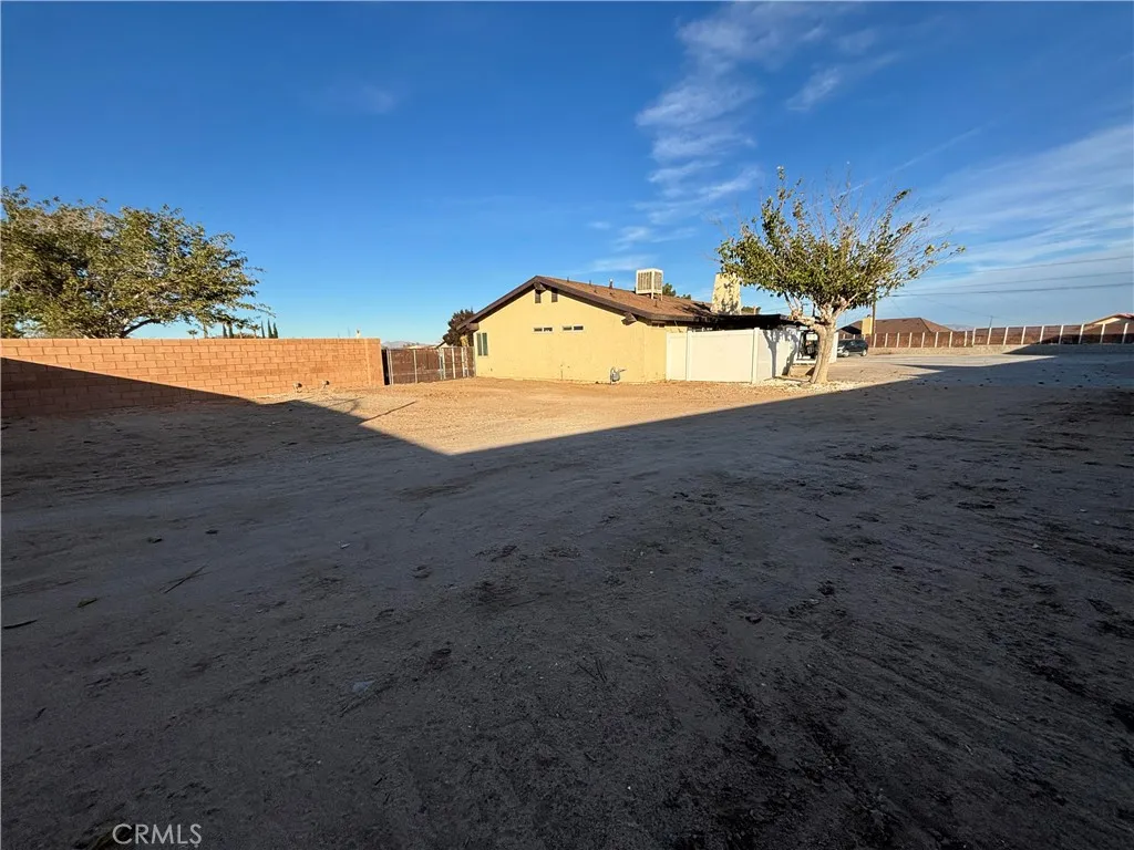 Additional image 19 of 15137 Luna Road, Victorville, CA 92392