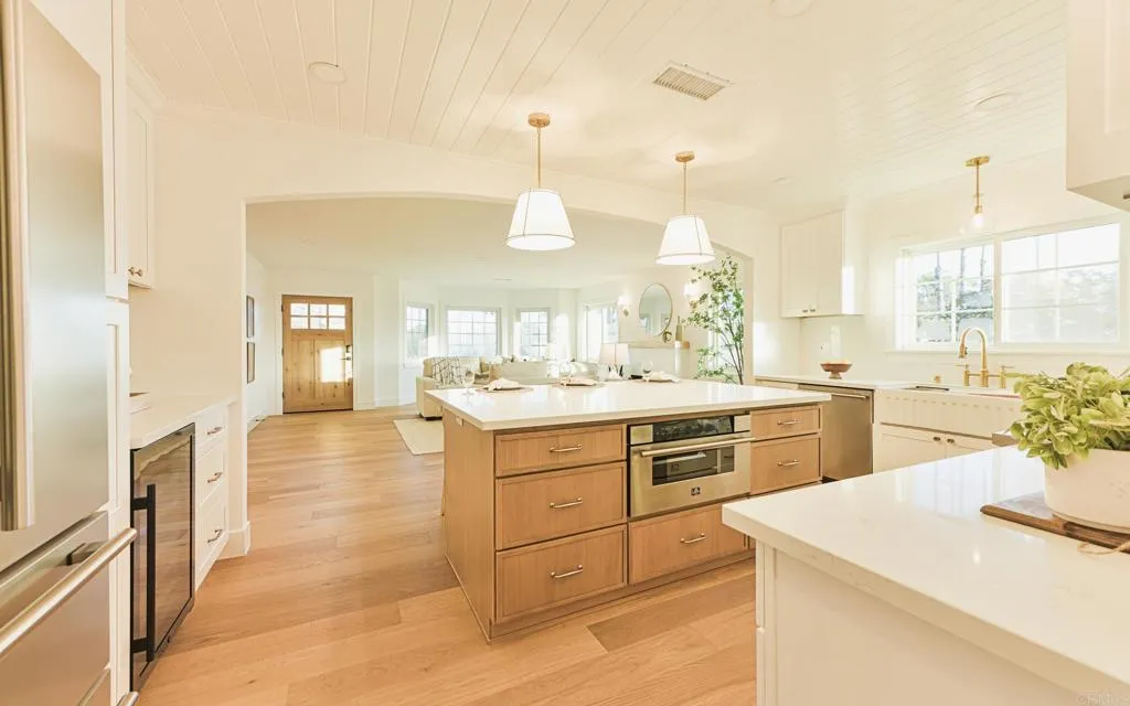 Additional image 78 of 1045 Tarento Drive, San Diego, CA 92107