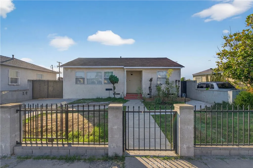 Additional image 36 of 14001 S Menlo Ave, Gardena, CA 90247