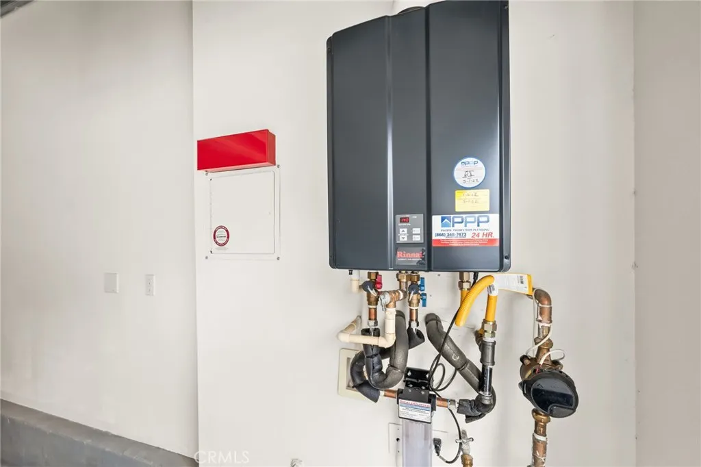 Additional image 105 of 27166 Canyon Rock Court, Moreno Valley, CA 92555