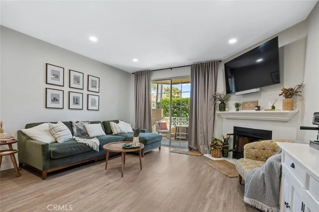 Additional image 6 of 23731 Del Monte Drive Unit 183, Valencia, CA 91355