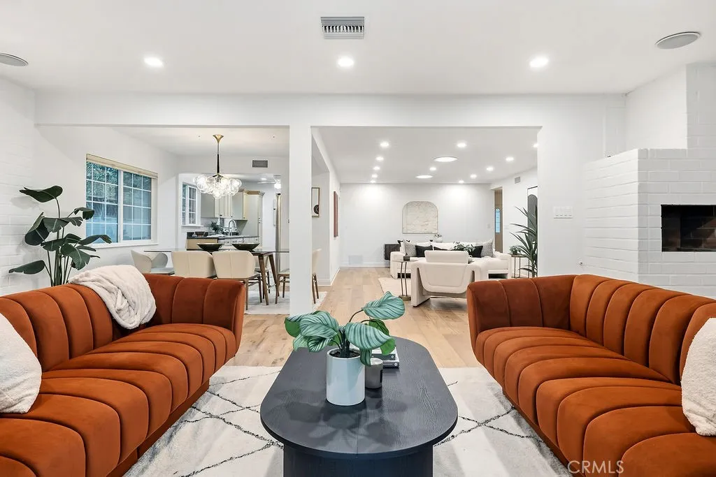 Additional image 96 of 5725 Rhodes Avenue, Valley Village, CA 91607