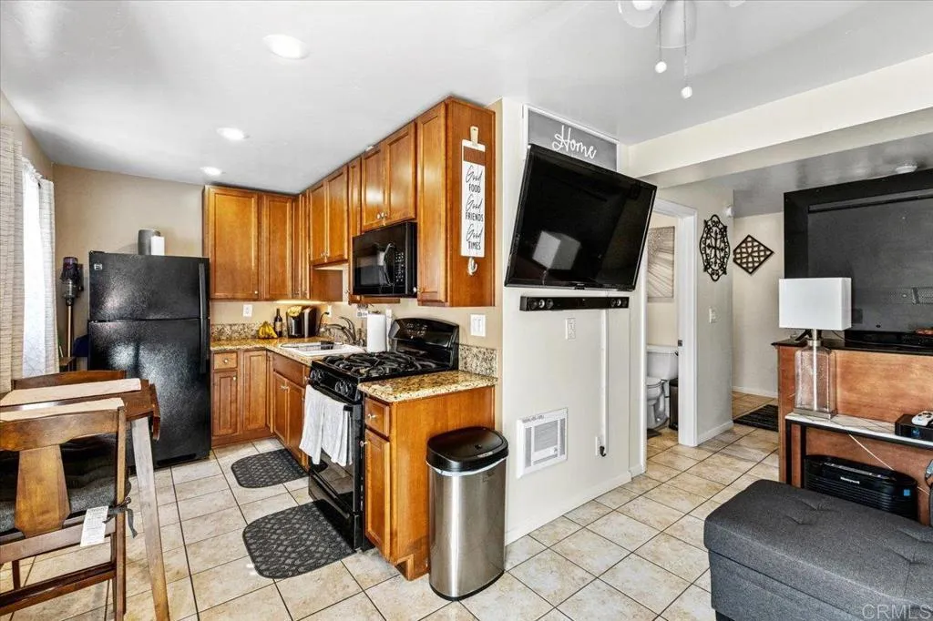 Additional image 83 of 451 E 10th Avenue, Escondido, CA 92025