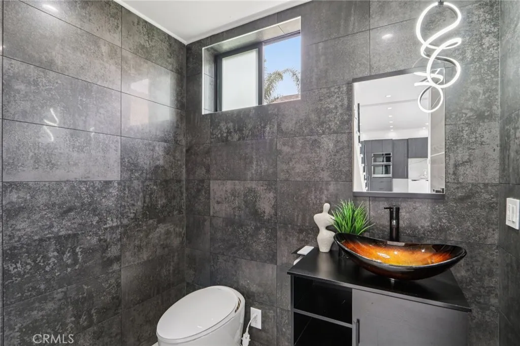 Additional image 23 of 2227 N Lamer Street, Burbank, CA 91504