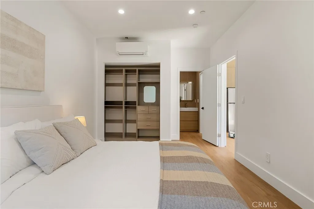 Additional image 46 of 5750 Stansbury Avenue, Sherman Oaks, CA 91401