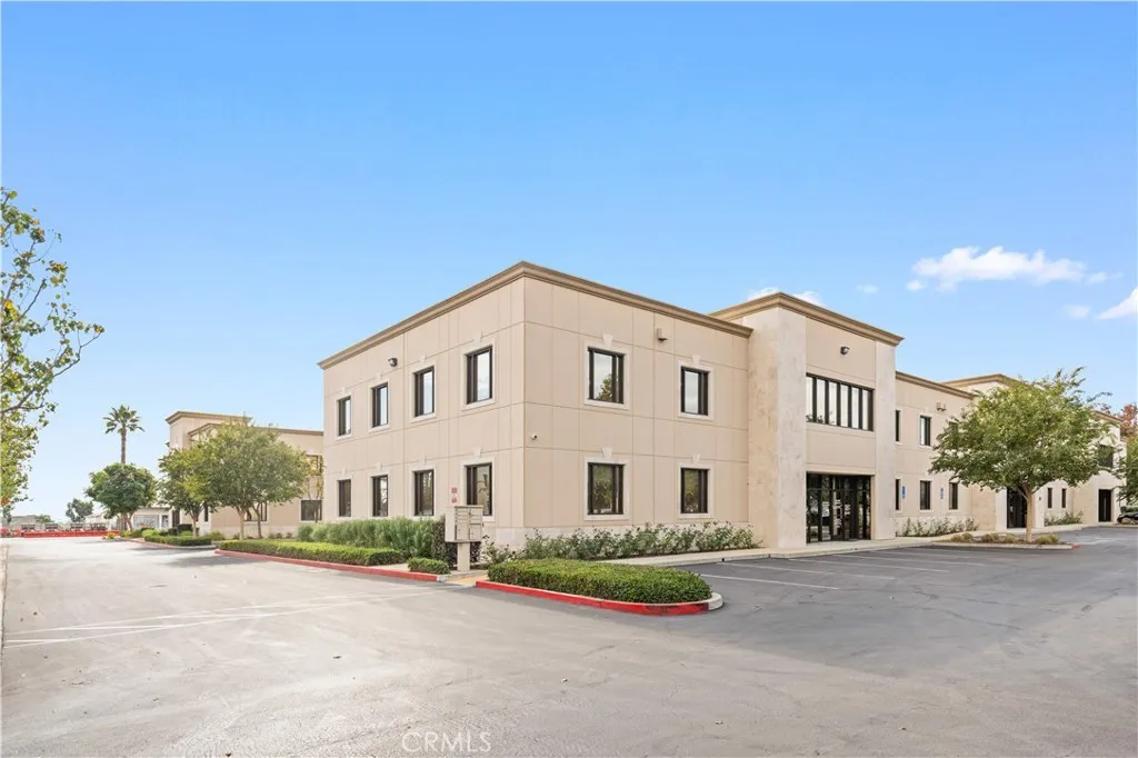 Additional image 3 of 1795 E Holt Blvd Unit 105, Ontario, CA 91761